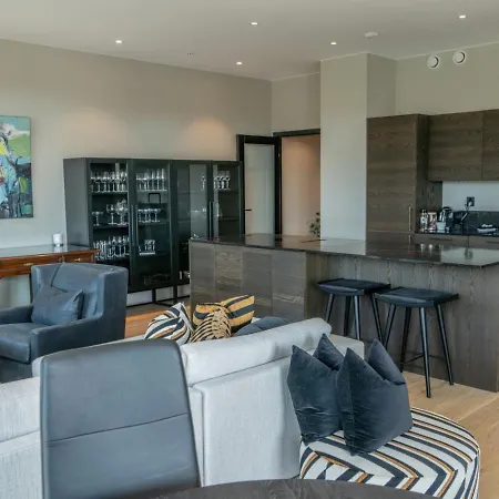 Apartment Center Exclusive In Bykronen *