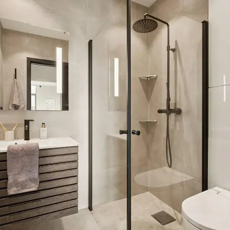Center Exclusive In Bykronen Apartment *